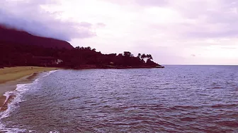 ON THE BEACH - VIEW FROM THE ROCKS - Cloudy Beach Ambience