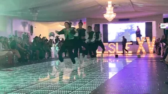 HIP-HOP DANCE QUINCEAÑERA BAILA EXCELENTE IMPACTANTE COREOGRAFÍA SWEET SEXTEEN TWERK MODE USA VIP