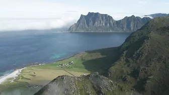 Lofoten Islands | Svolvær | Henningsvær | Haukland beach | 4K