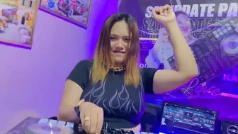 Lagu acara | Remix | Twerk It Like Miley DJ LOVE ????x Marvel Nadellam