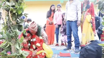 दुलहन ने सब दिखा दिया ???? Indian Funny Wedding Moments | Marriage Dance