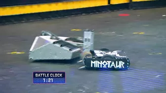 Blacksmith vs. Minotaur - BattleBots