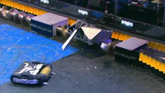 Blacksmith vs. Minotaur - BattleBots