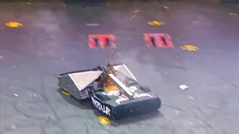 Blacksmith vs. Minotaur - BattleBots