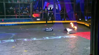 Blacksmith vs. Minotaur - BattleBots