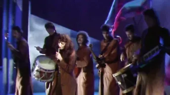 Kate Bush - Running Up That Hill (Wogan 1985)