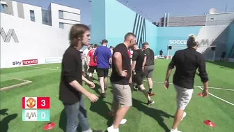 Man United fans take on Soccer AM in the Volley Challenge ????