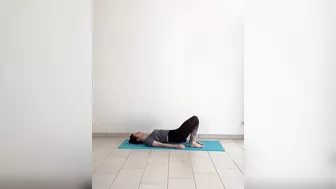 Yoga for beginners /daily do this yoga exercise