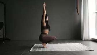 Solo Stretching and Yoga. STRETCHING TUTORIAL