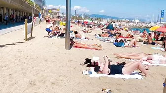 Beach Barceloneta, Barcelona beach walk