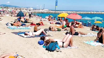 Beach Barceloneta, Barcelona beach walk