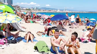 Beach Barceloneta, Barcelona beach walk