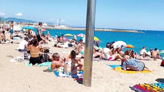 Beach Barceloneta, Barcelona beach walk