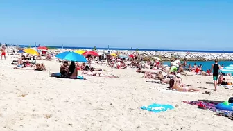 Beach Nova Icaria, Barcelona beach walk