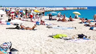 Beach Nova Icaria, Barcelona beach walk