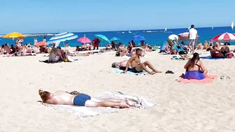 Beach Nova Icaria, Barcelona beach walk