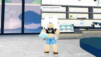 ???? When your friend is a DISNEY fan (meme) ROBLOX