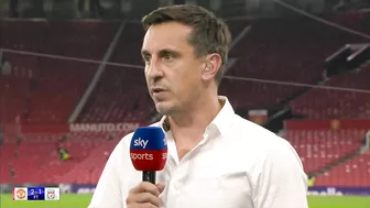 "I can't believe what I've just witnessed" ???? | Keane & Neville react to Man Utd's win over Liverpool