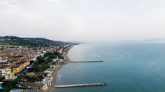 La spiaggia di #silvimarina con #djimini3pro e #djifpv