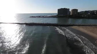 La spiaggia di #silvimarina con #djimini3pro e #djifpv