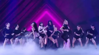 BLACKPINK Performs "Pink Venom" | 2022 VMAs