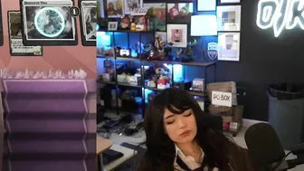 Emiru Fell Asleep On Nick's Stream