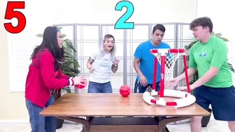 NO HAND VS ONE VS TWO HAND CRAZY GAMES & FUNNY SITUATIONS BY CRAFTY HACKS