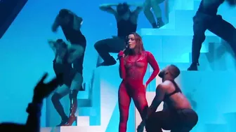 Anitta Performs "Envolver" | 2022 VMAs