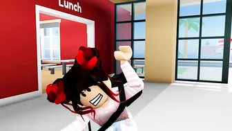 ???? When you annoy your classmate (meme) ROBLOX