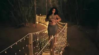 DJ Khaled ft. SZA & Future - BEAUTIFUL (Official Music Video)