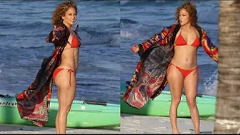 Jennifer Lopez Shows Her Incredible body in a tiny red bikini in Turks & Caicos