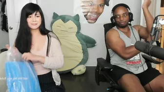 "Let's Have S3x On Stream" - Lacari