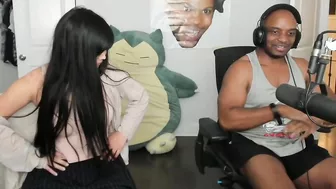 "Let's Have S3x On Stream" - Lacari