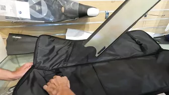 How To Travel With Freediving Fins (2022)