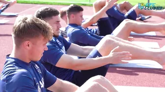 Chemnitzer FC | Trainingseinheit mit dem Team von Happy Yoga