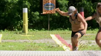 Dizzy Miss Lizzy (1 of 2) Immunity Challenge | Survivor Island of the Idols | S39E12: Just Go for It