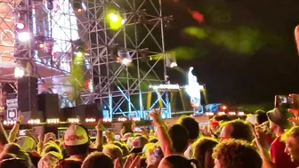 CP♫ Jovanotti "L'ombelico del mondo" (part) @ Viareggio 2022 Jova Beach Party