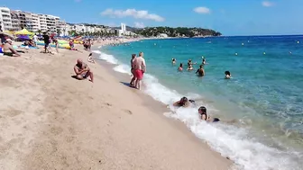 Beach Walking tour - Costa Brava Spain - Spain Holiday, August 2022