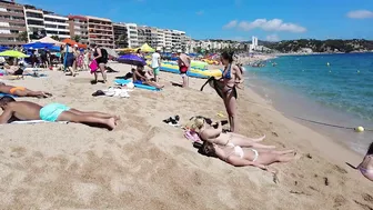 Beach Walking tour - Costa Brava Spain - Spain Holiday, August 2022