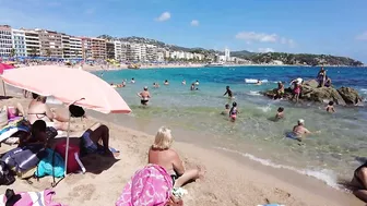 Beach Walking tour - Costa Brava Spain - Spain Holiday, August 2022