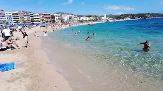 Beach Walking tour - Costa Brava Spain - Spain Holiday, August 2022