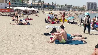 Beach Sant Sebastia, Barcelona beach walk