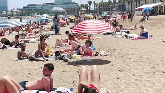 Beach Sant Sebastia, Barcelona beach walk