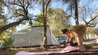 Começando o dia assim! #stretching #ioga #outdooryoga #camping #camp