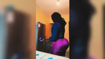 #watch #dancemoves #africanpride #curvygirl #curvyafricans #viralvideo #twerk #dance #love