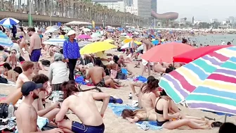 Beach Barceloneta/ Barcelona beach walk