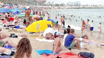 Beach Barceloneta/ Barcelona beach walk