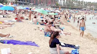 Beach Barceloneta/ Barcelona beach walk