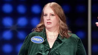 Natasha Leggero vs. Lauren Ash on Celebrity Family Feud!