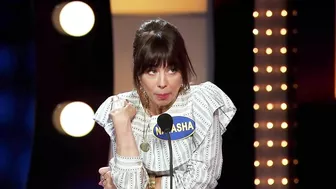 Natasha Leggero vs. Lauren Ash on Celebrity Family Feud!